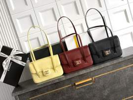 Picture of Chanel Handbags _SKUfw239861091fw